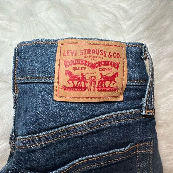 Levi’s Wedgie Skinny - Picture 4 of 7